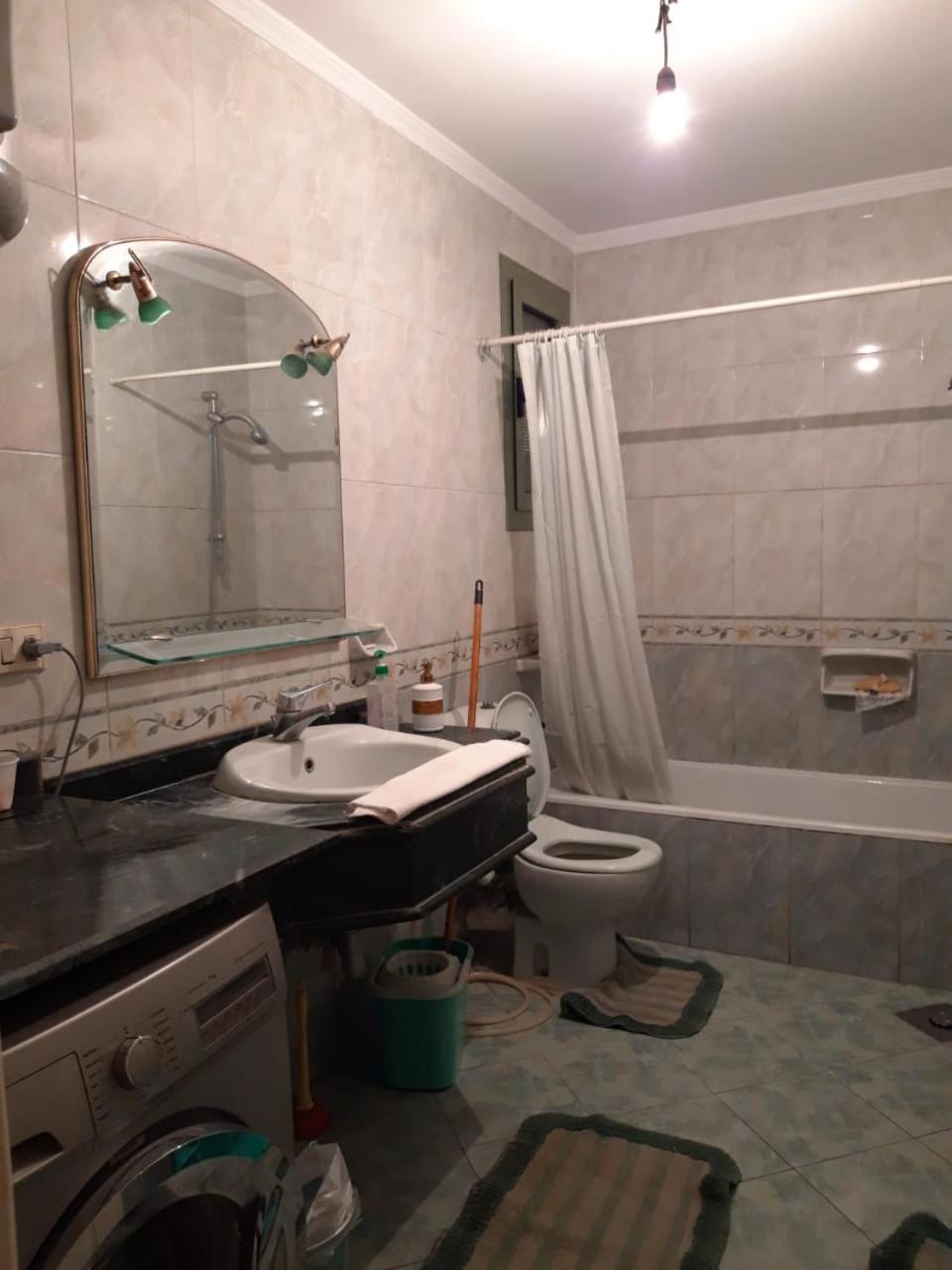 Furnitured 3 Bed In Abbas Alakad Nasr Apartment *