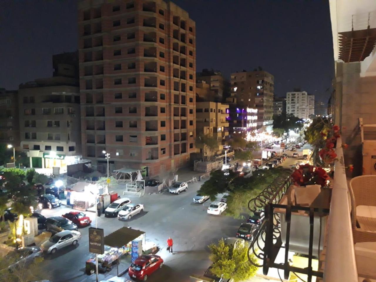 Furnitured 3 Bed In Abbas Alakad Nasr *